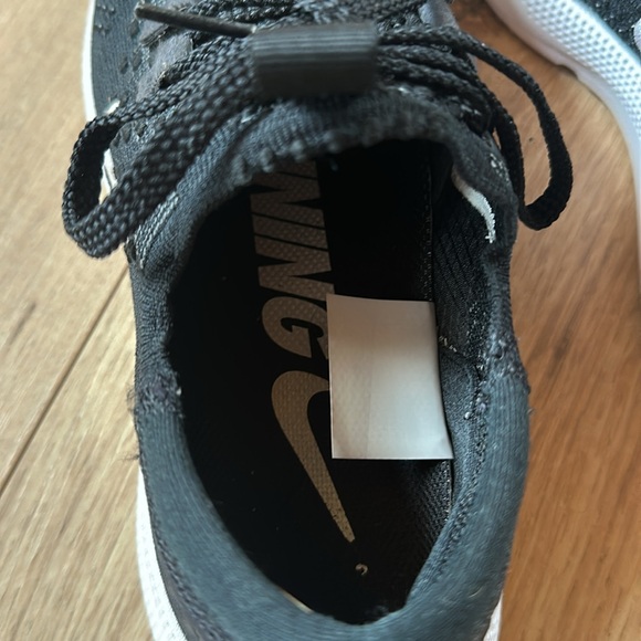 Nike React Running Shoes - Picture 3 of 6